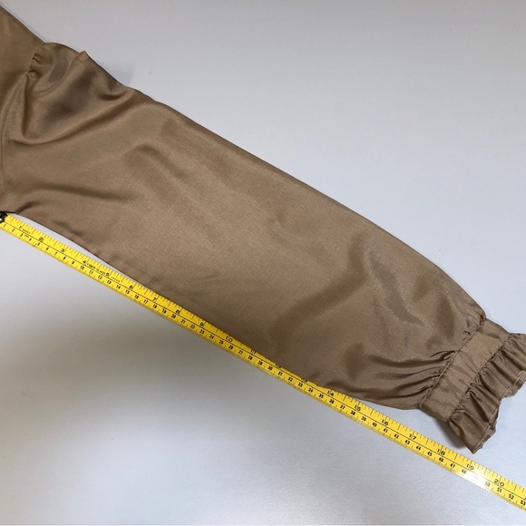 Vintage 80's Ruffled Caramel Blouse, Sz M - Picture 11 of 16